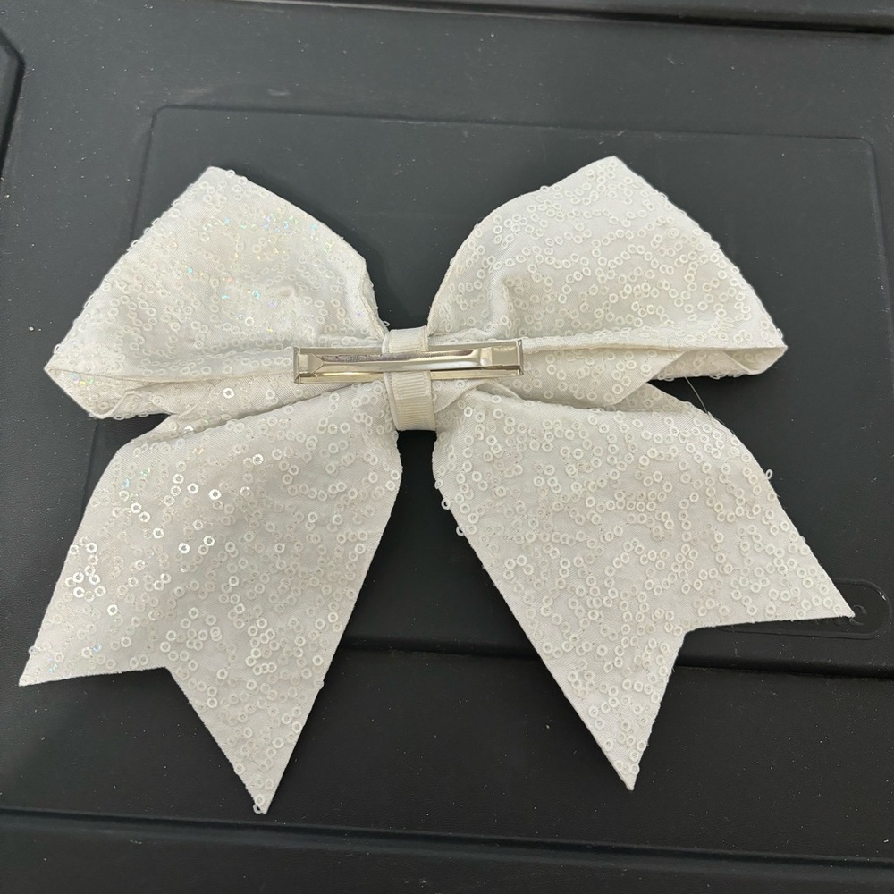 Cheer Bow - Picture 2 of 2